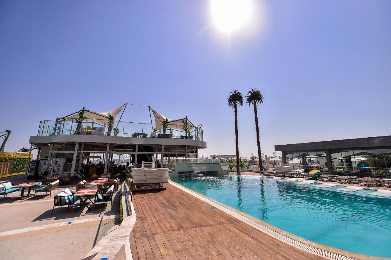 White Tower Private Apartment Beach View Mamaia Buitenkant foto