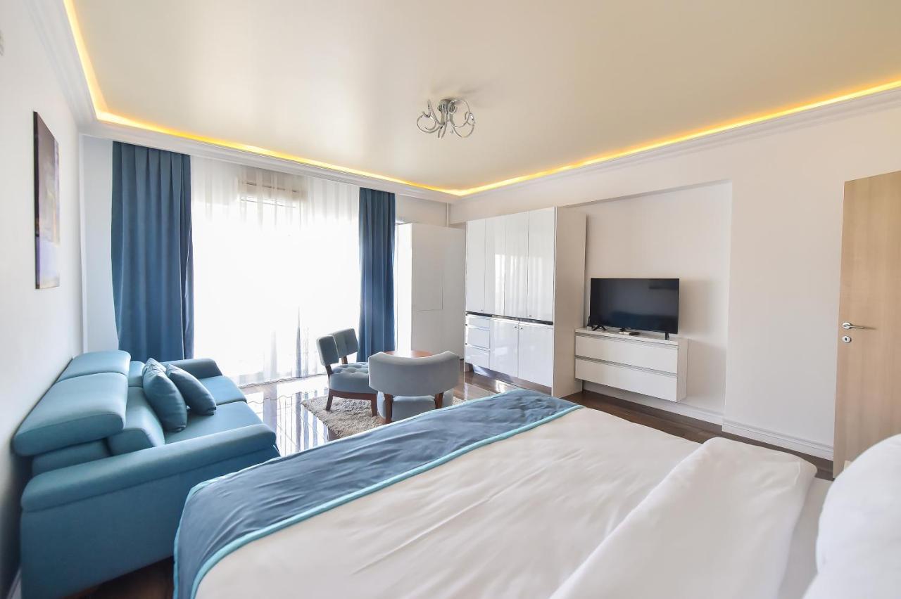 White Tower Private Apartment Beach View Mamaia Buitenkant foto